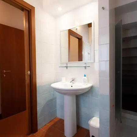 Appartement Corte Roveggia - Monolocale Gogh *