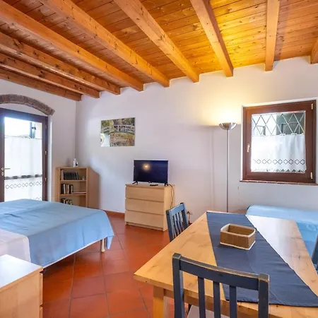 Corte Roveggia - Monolocale Gogh Apartment *
