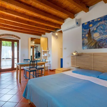 Corte Roveggia - Monolocale Gogh Apartment *