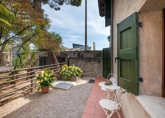 아파트 Corte Roveggia - Monolocale Gogh *